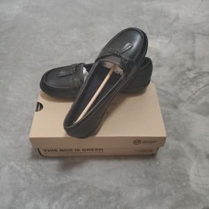 Clarks Ashland Bubble Loafers - Size 8M